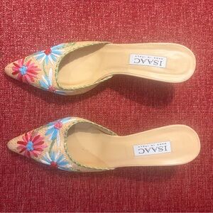 Isaac Mizrahi Floral Embroidered Pointed Mules - Beige with Red & Blue Flowers